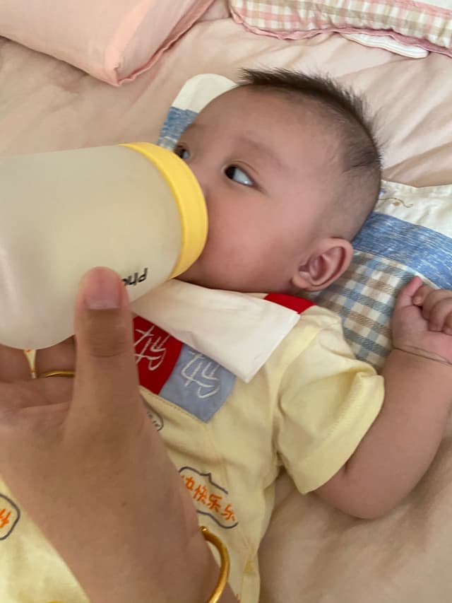 洗完澡，补充能量啦