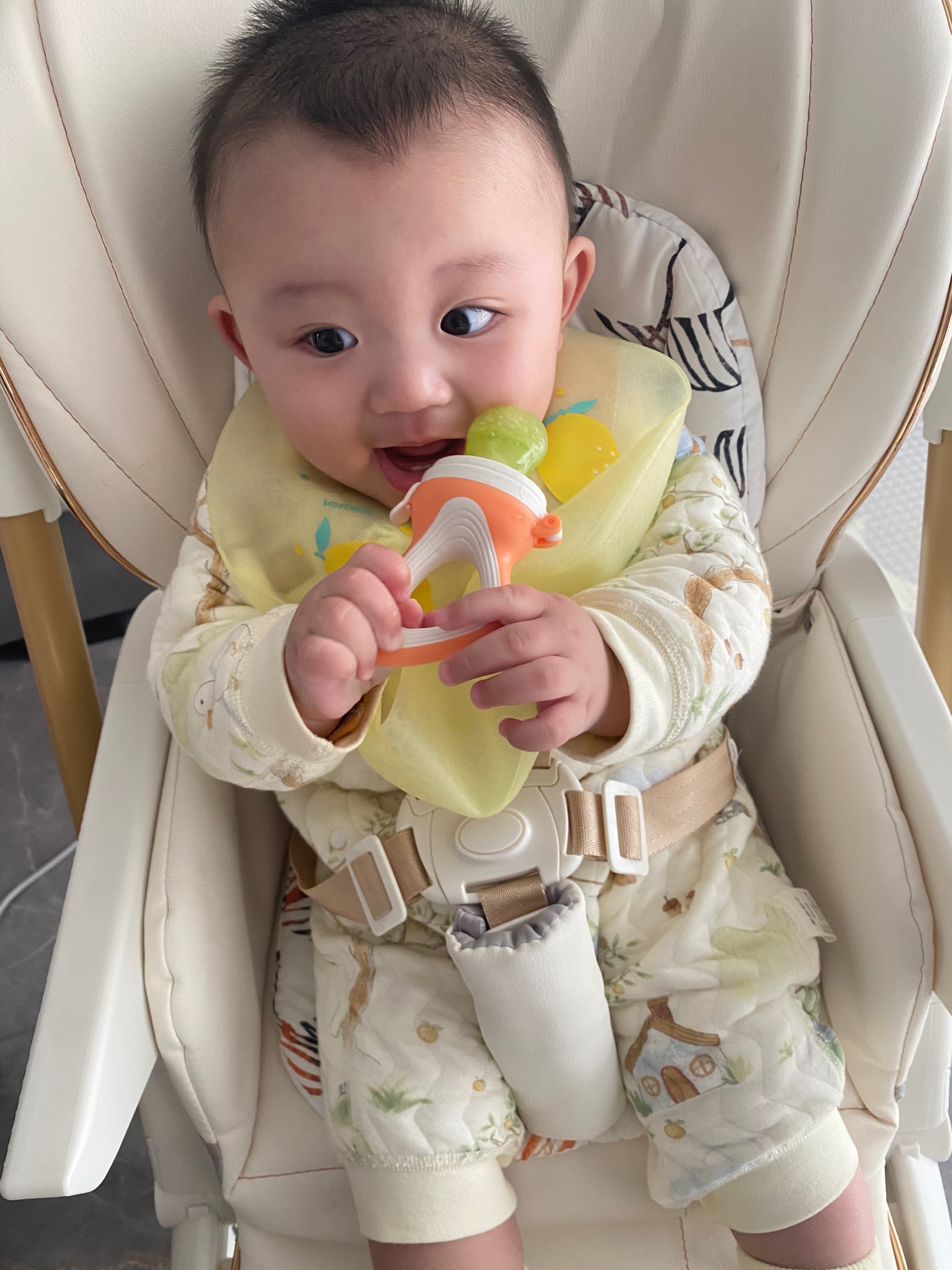 第一次吃葡萄🍇