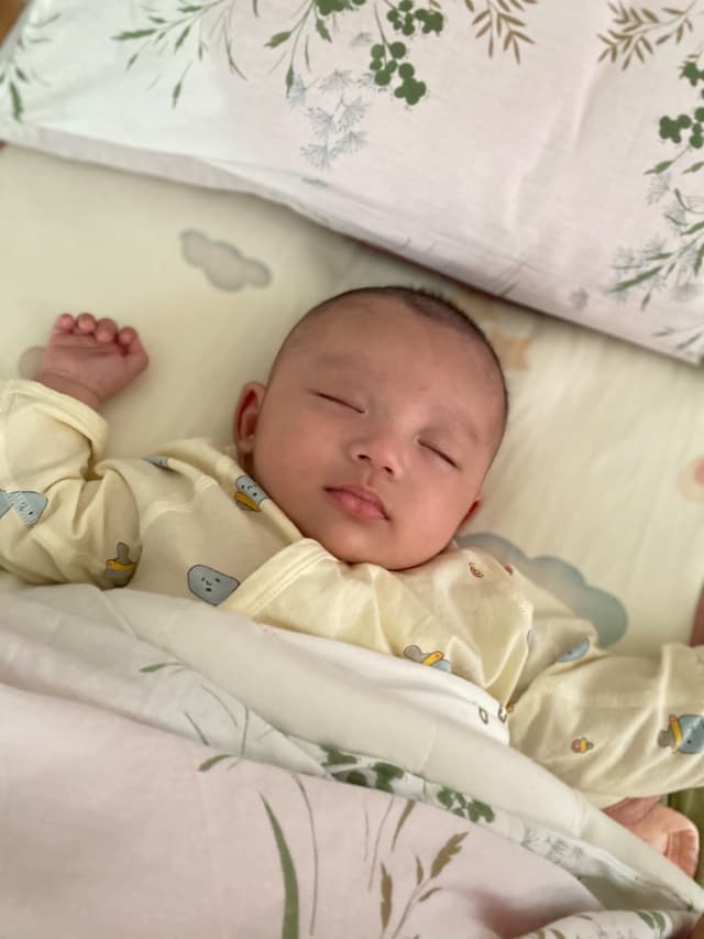 6.22日我妈第一次在床上给我哄睡了