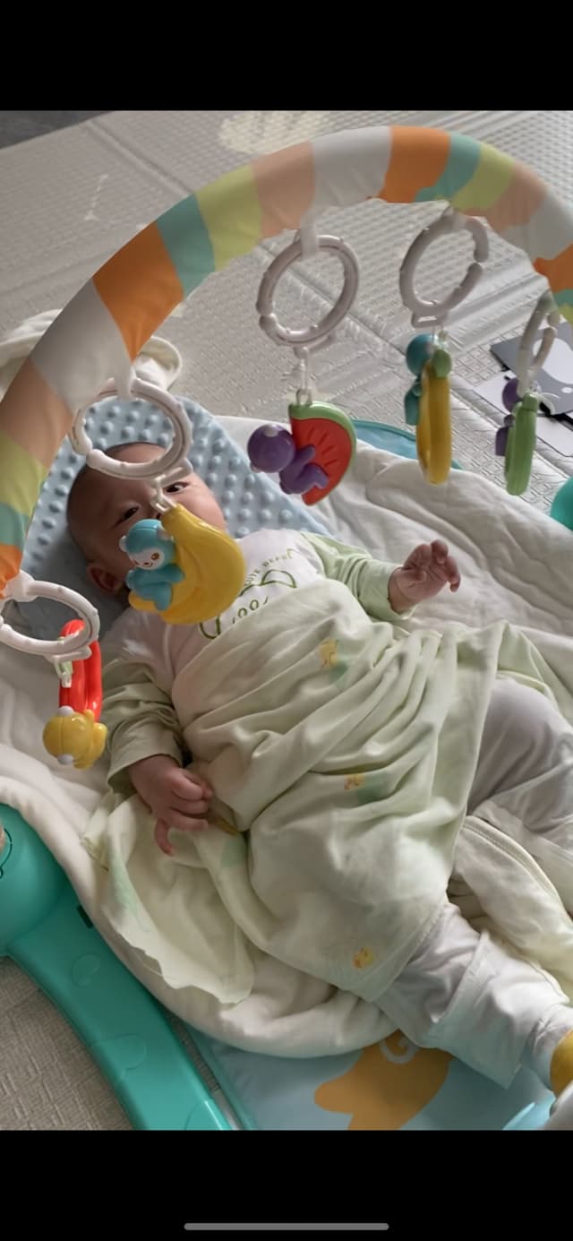 今天到的新玩具，钢琴脚踏架